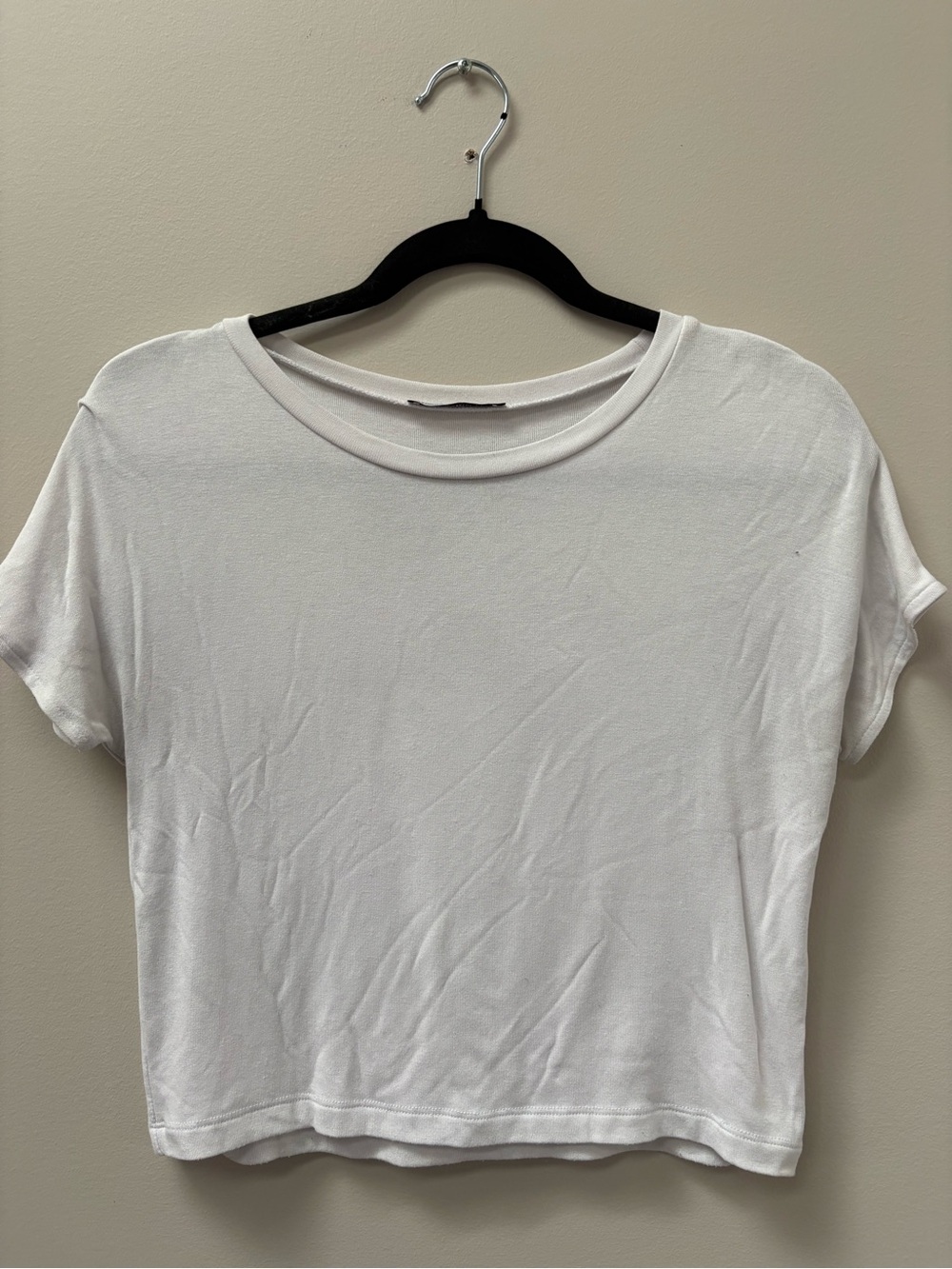 Zara White Short-Sleeve Crewneck Tee